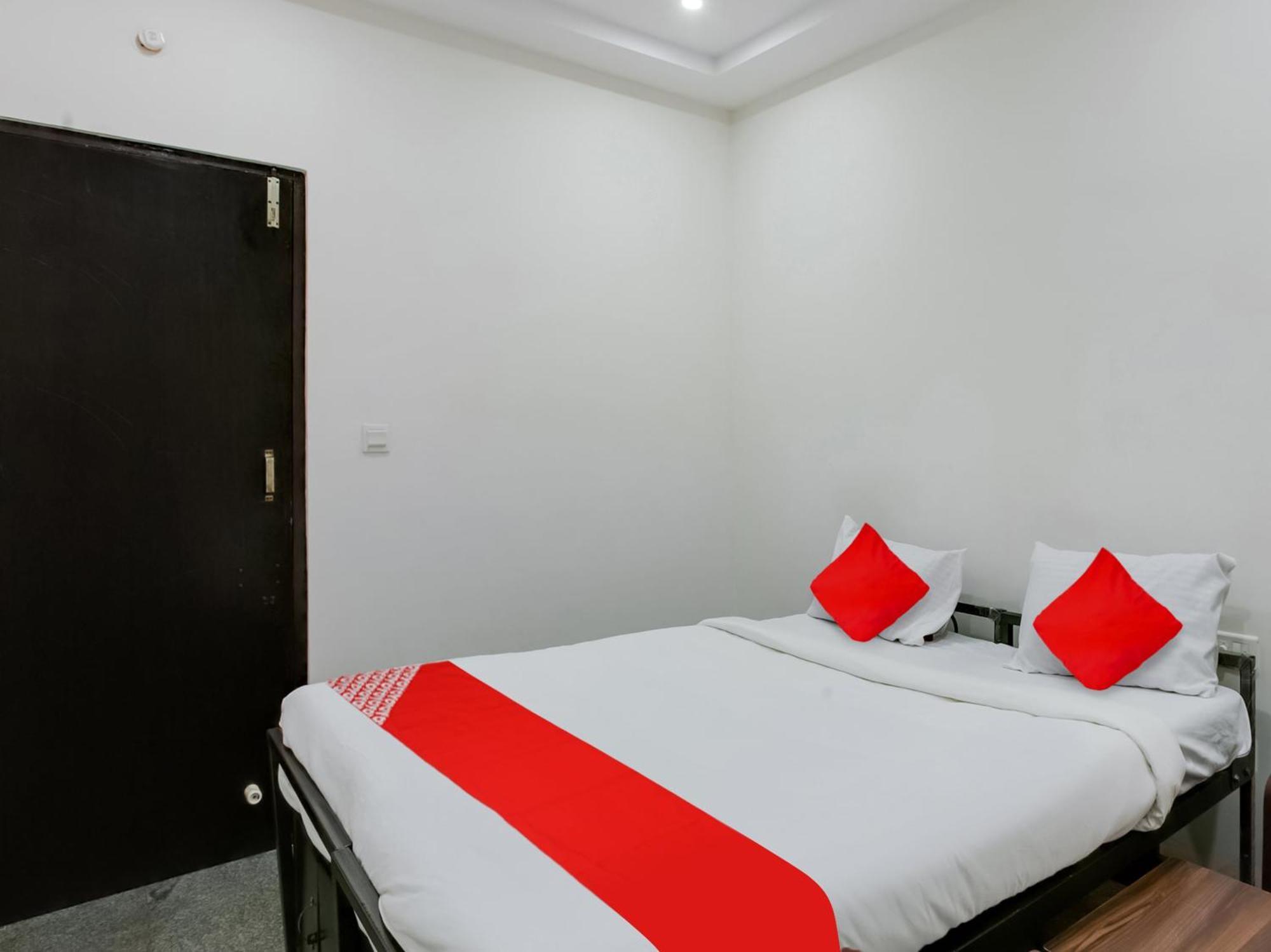 Hotel O Manjushree Boarding & Lodging Nearby Dr.Br Ambedkar Stadium Basveshwar Nagar Bangalore Dış mekan fotoğraf