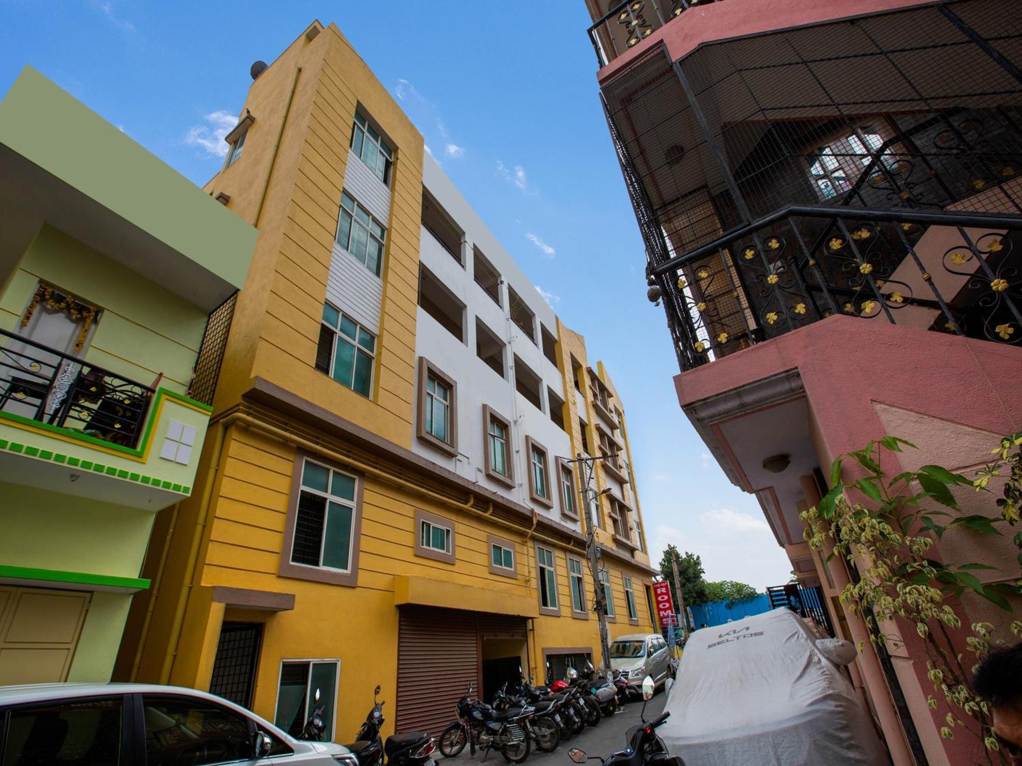 Hotel O Manjushree Boarding & Lodging Nearby Dr.Br Ambedkar Stadium Basveshwar Nagar Bangalore Dış mekan fotoğraf