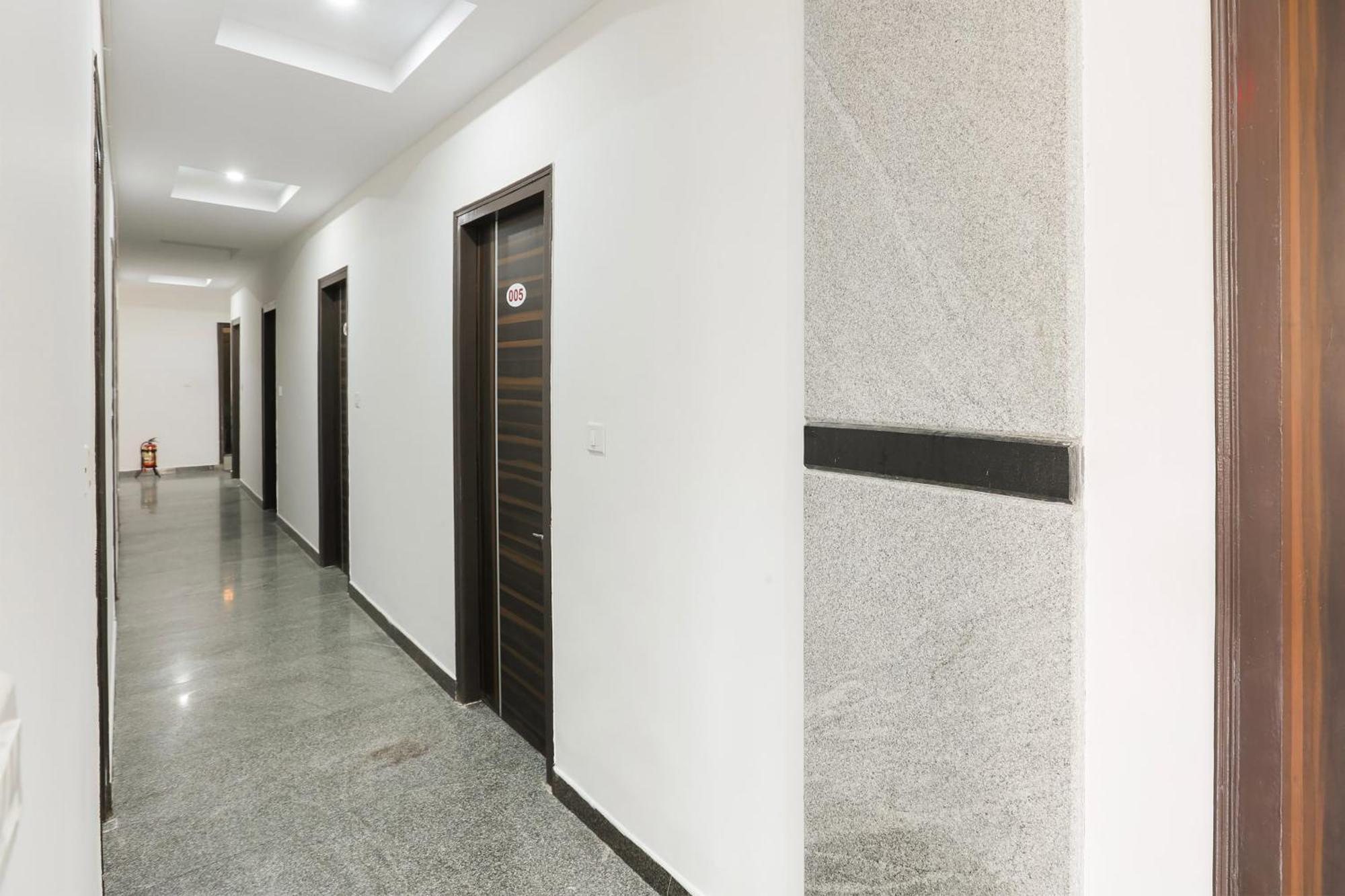 Hotel O Manjushree Boarding & Lodging Nearby Dr.Br Ambedkar Stadium Basveshwar Nagar Bangalore Dış mekan fotoğraf