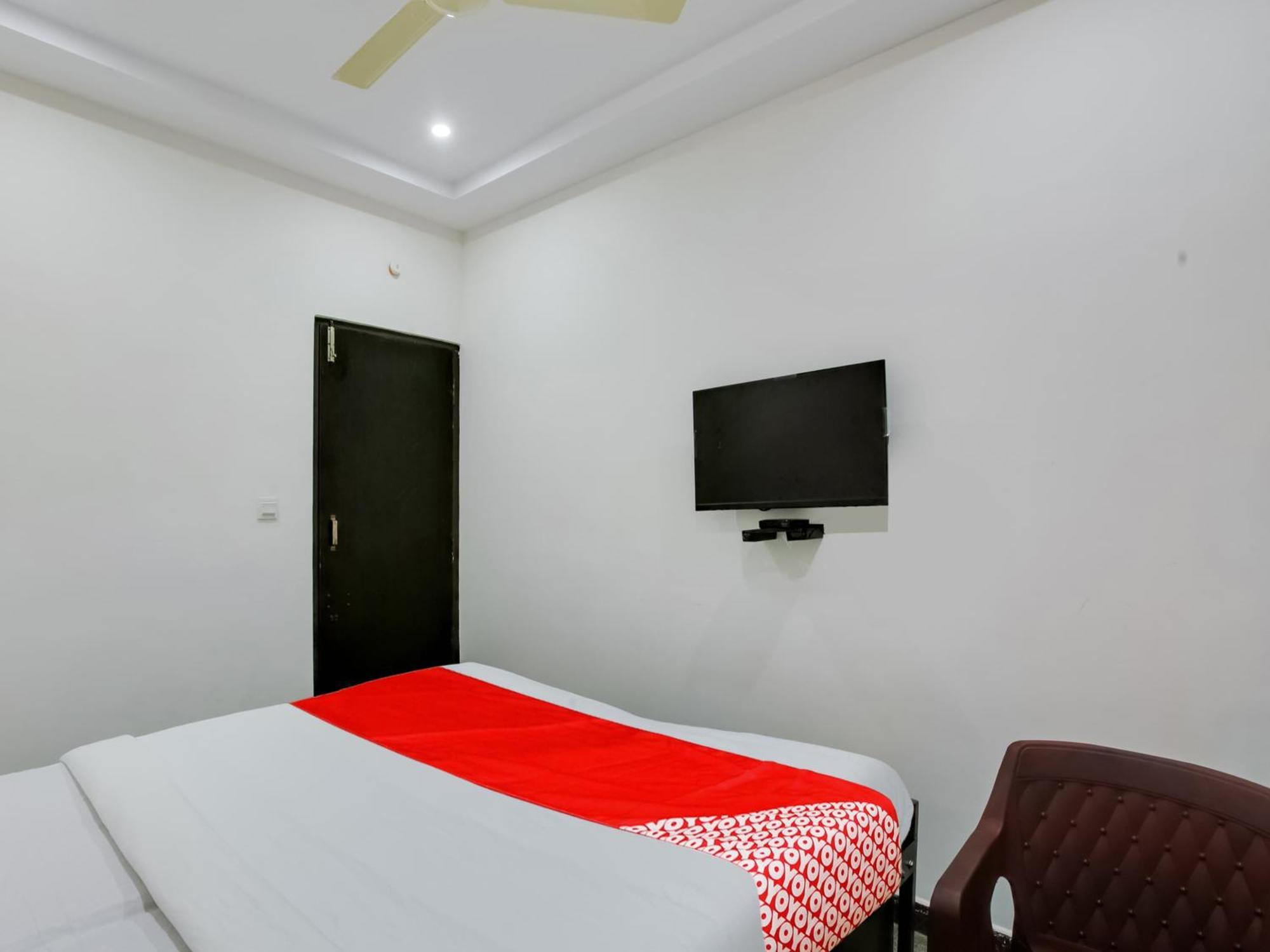 Hotel O Manjushree Boarding & Lodging Nearby Dr.Br Ambedkar Stadium Basveshwar Nagar Bangalore Dış mekan fotoğraf